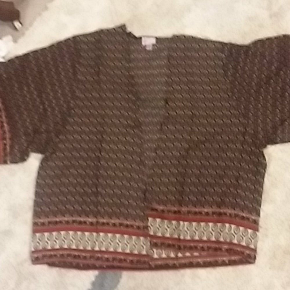 Juniper Ln open kimono style open top